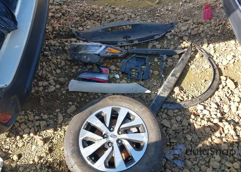 2022 Subaru Outback Premium z USA, uszkodzony, nr VIN 4S4BTAFC5N3189978